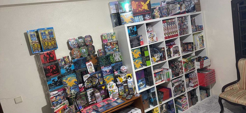 Pokemon Elite trainer box, Bundles, Collections.