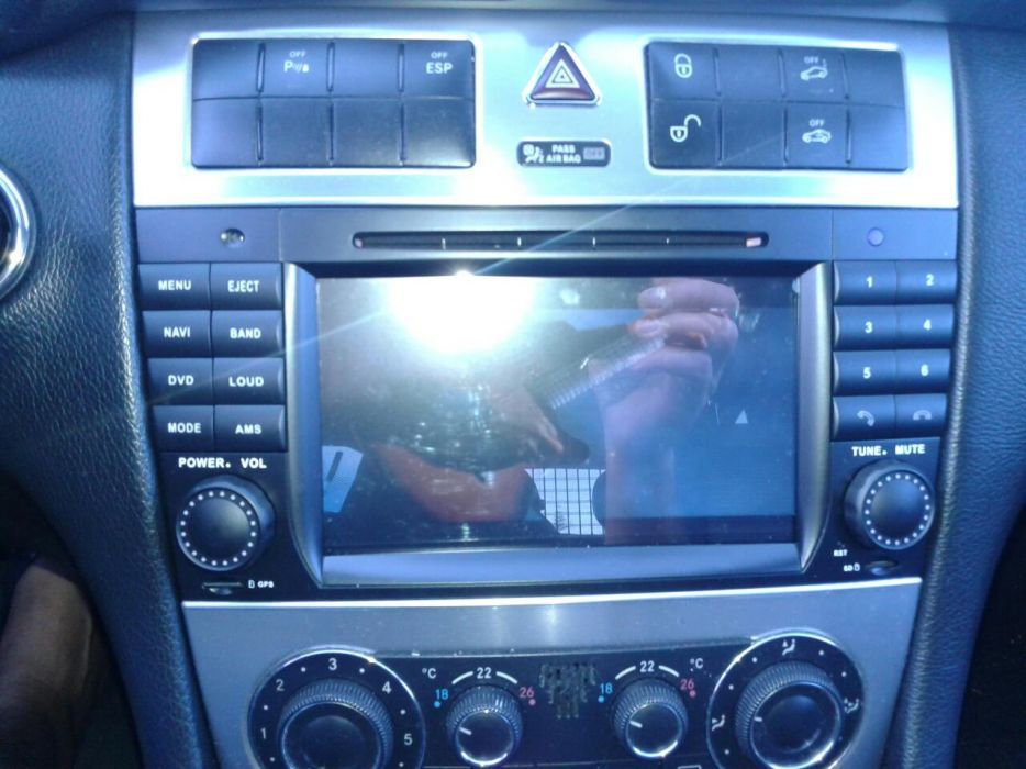 Rádios novos w203 w463 W209 c/clk/amg/clc gps dvd Bluetooth