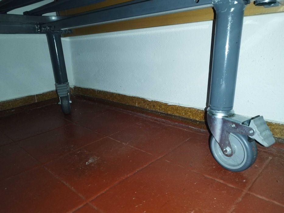 Cama articulada elétrica