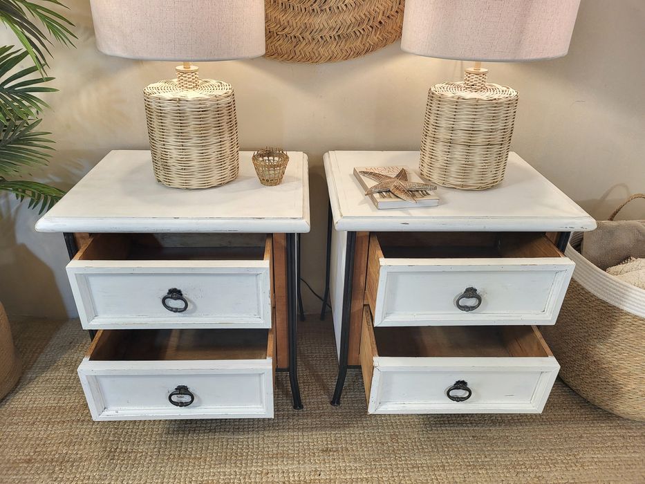 2 mesas, apoio, cabeceira,  ferro, rustico