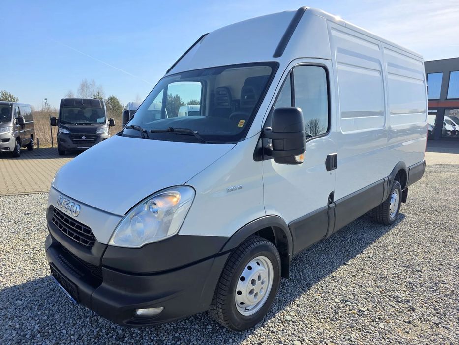 Iveco IVECO 35S13 2.3 HPI ŚREDNI WYSOKI KLIMA WEBASTO 193 T/KM PRZEBIEGU GWARANCJA