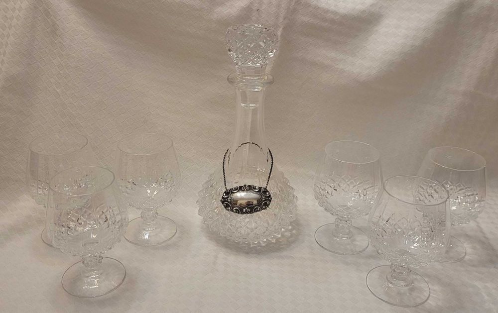 3 Garrafas de Cristal e conjunto de copos424292822633031685