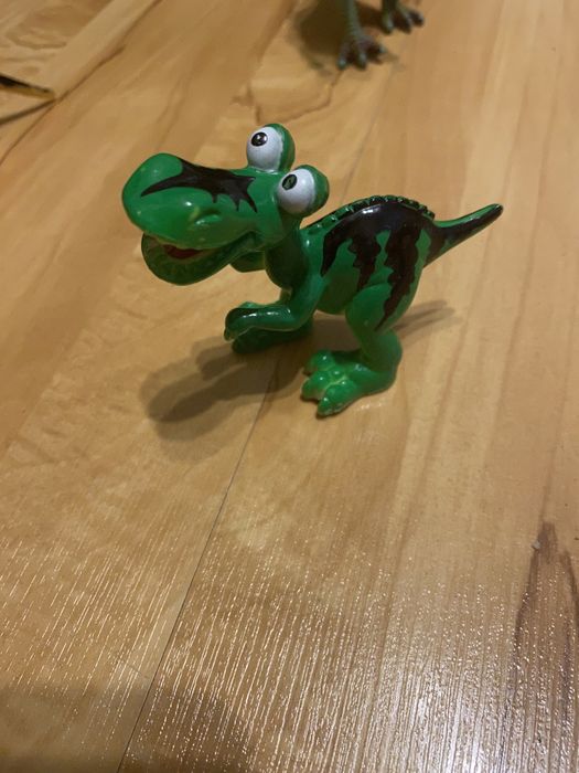 Dinozaury figuki dla dzieci
