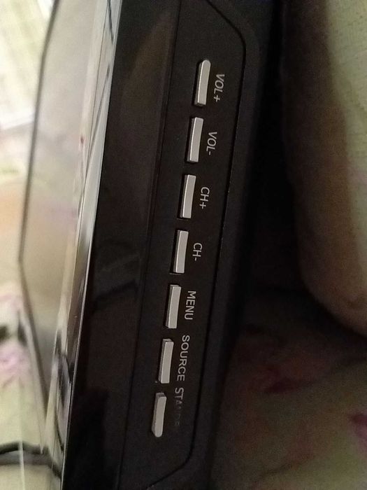 Продам телевізор Saturn LCD 263