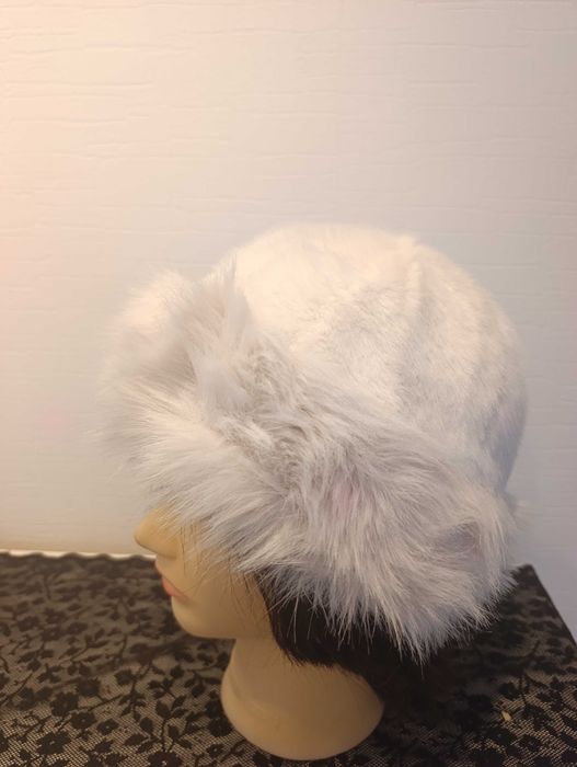 Elegancka czapka kapelusz