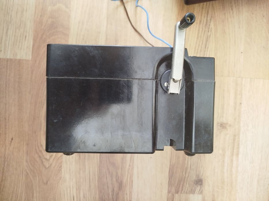 Продам мегаометр