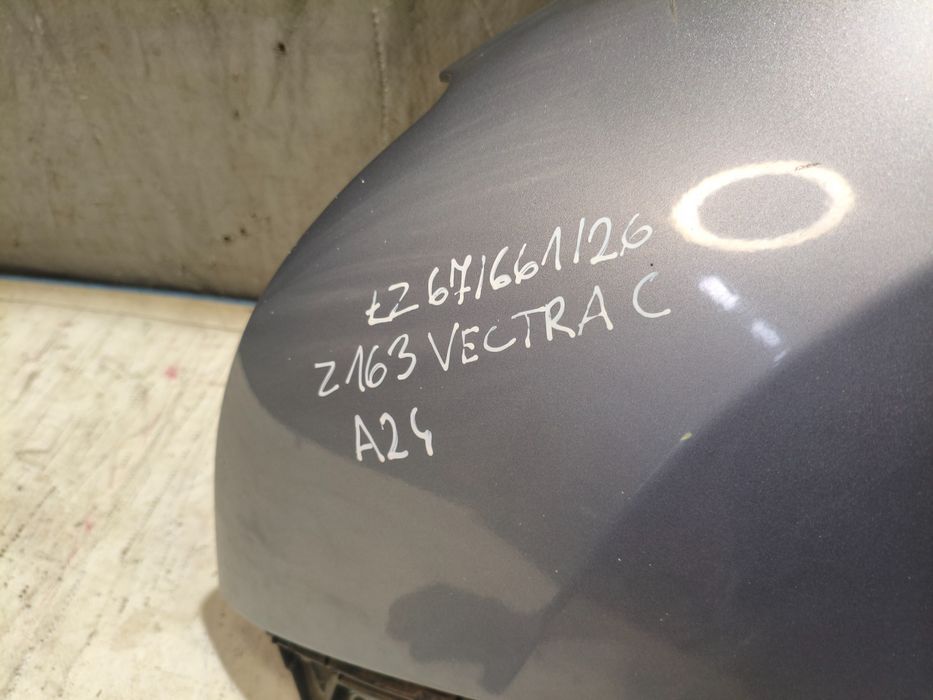 Błotnik Lewy Vectra C Z163