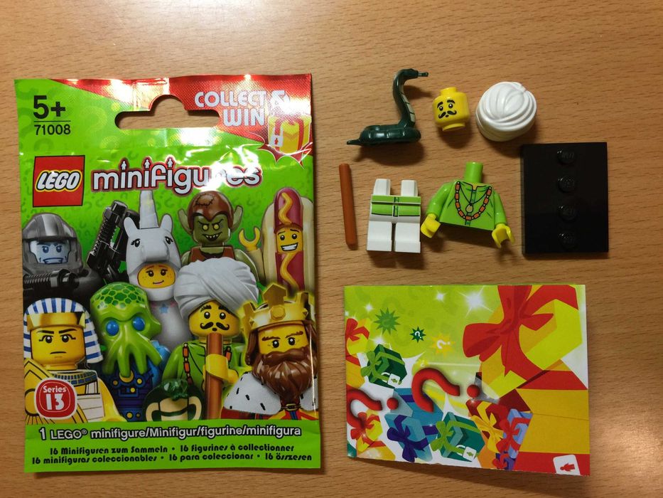 Lego Minifigures vários