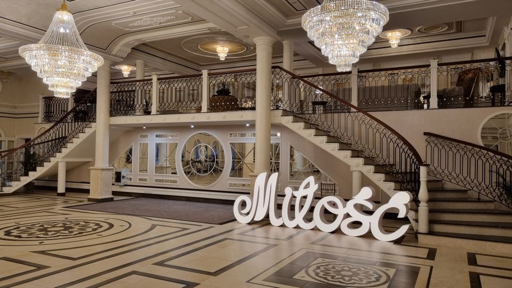 Napis Miłość pisana LED, 18 osiemnastka, roczek