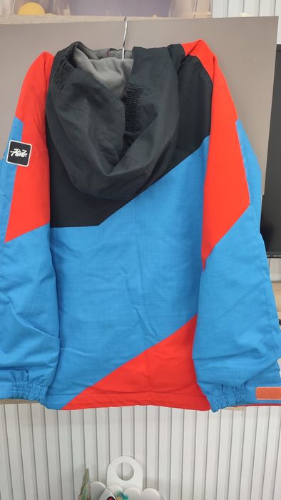 Продам  лижний костюм