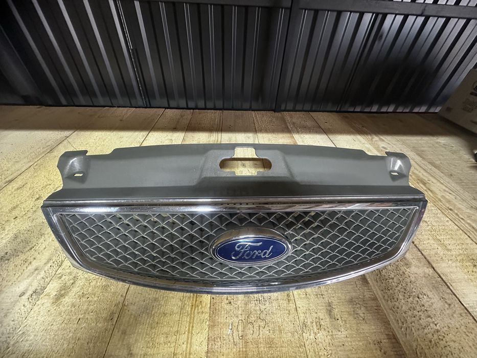 Решітка радіатора Ford mondeo mk 3 форд мондео