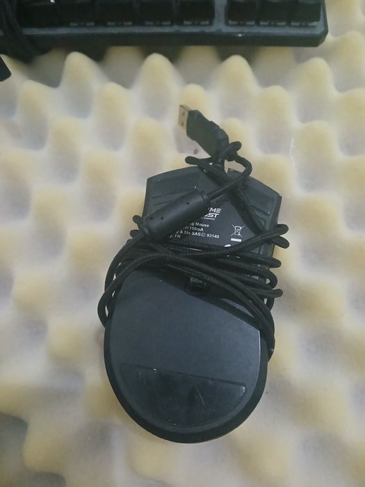 Fones,rato e teclado