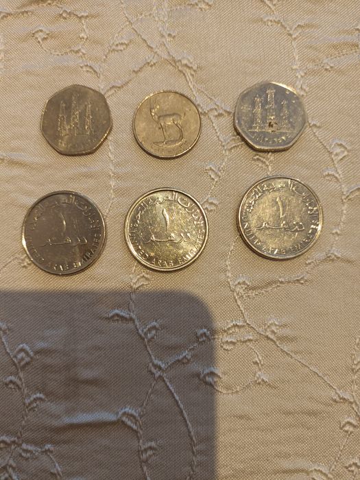 Moedas dos Emirates EAU