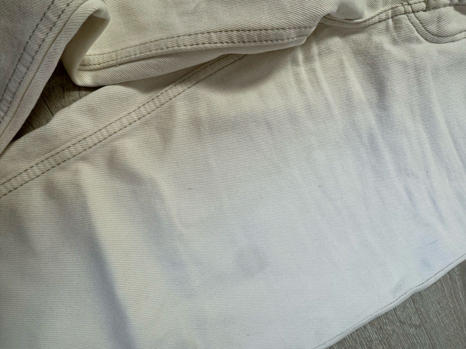 Білі джинси zara 38