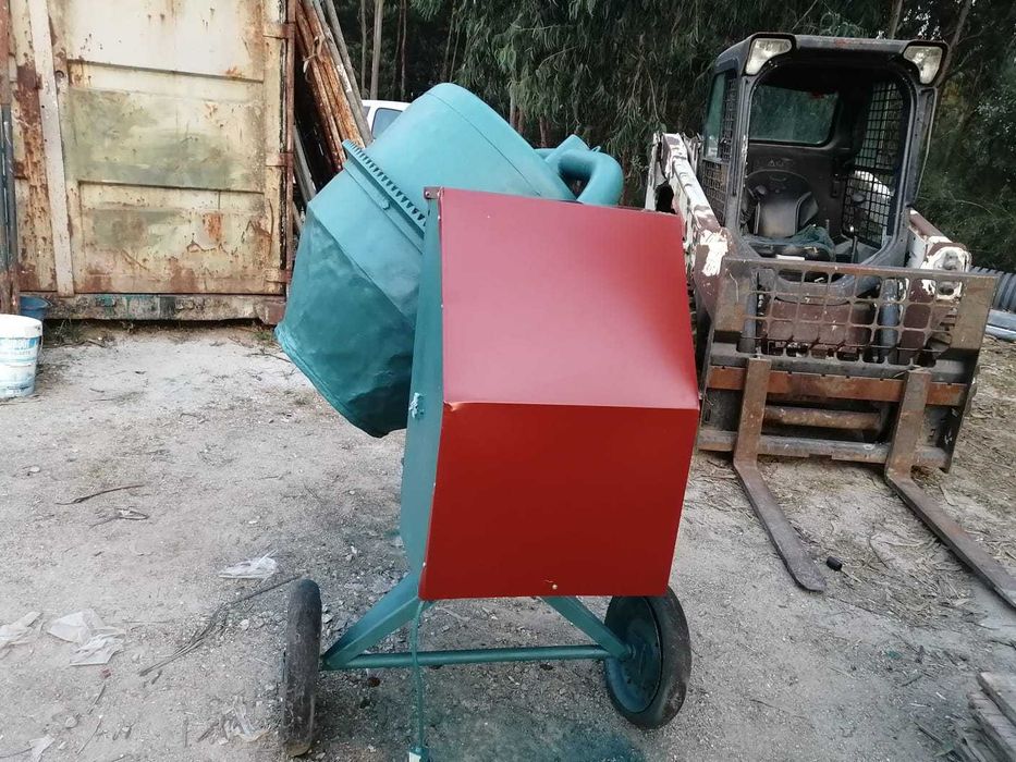 Betoneira 250 Litros - Motor Monofásico