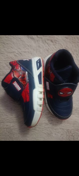 Marvel buty dla chłopca 26