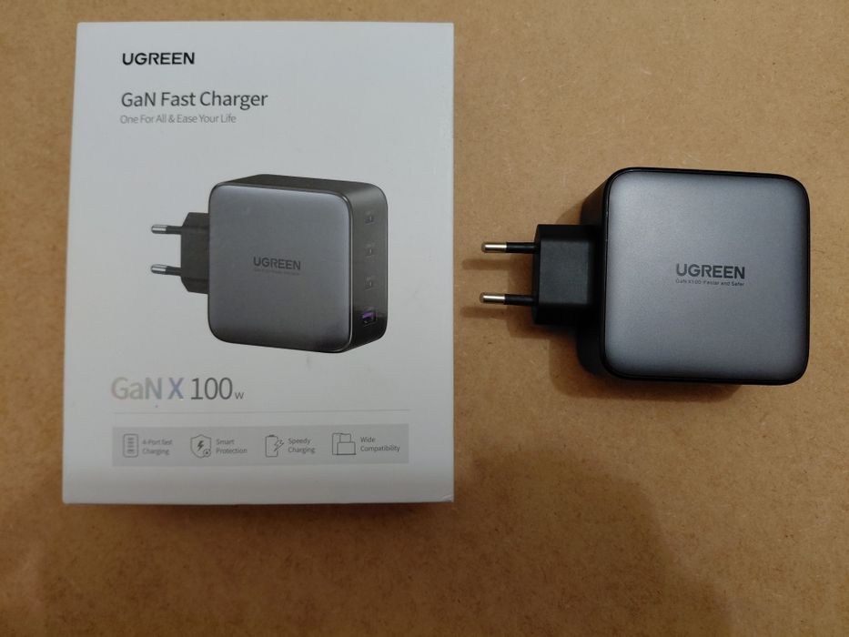 Зарядний пристрій Ugreen 4xUSB 100W (3xUSB-C+USB-A) Gan Tech Fast GAN