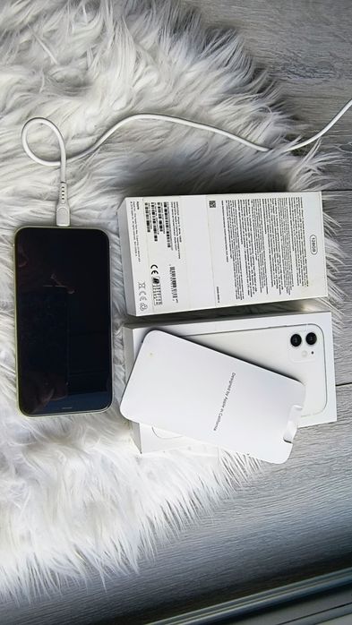 IPhone 11 white 128GB