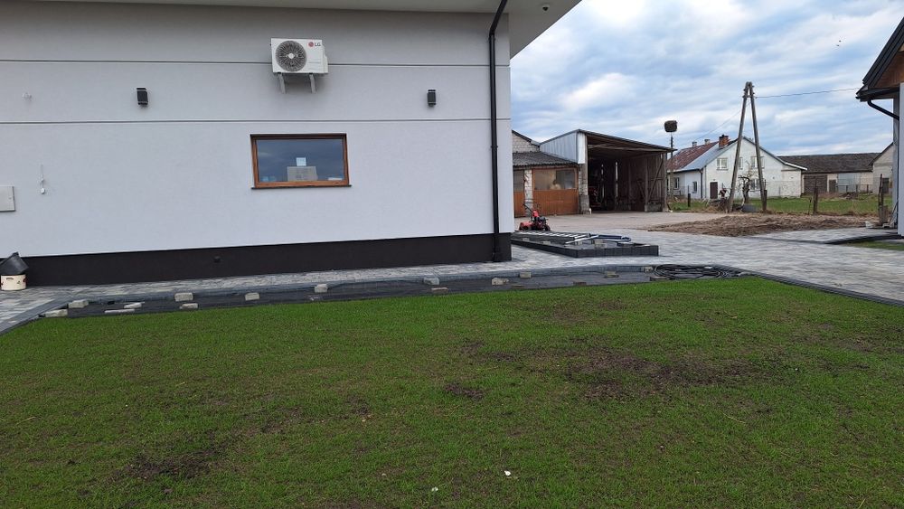 Układanie kostki brukowej
