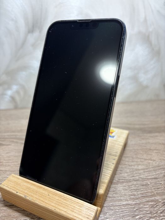 Продам iphone 13 128 gb