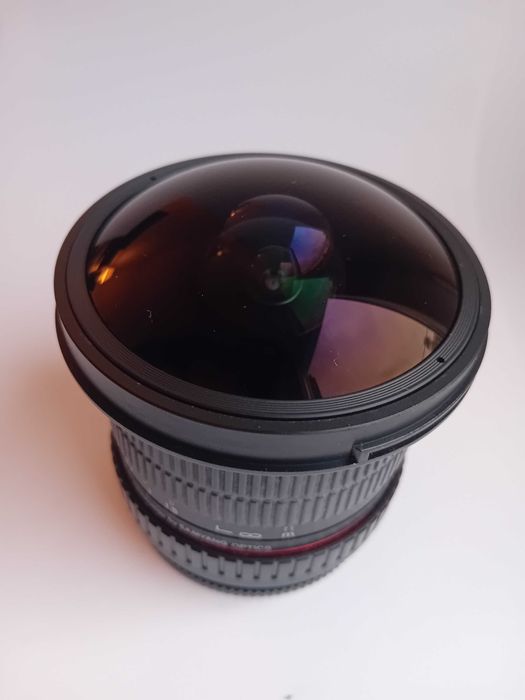 Objectiva Rokinon 8mm para Sony A-Mount