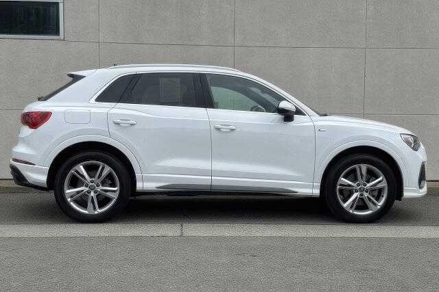 2020 Audi Q3 quattro S line Prem Plus 45 TFSI