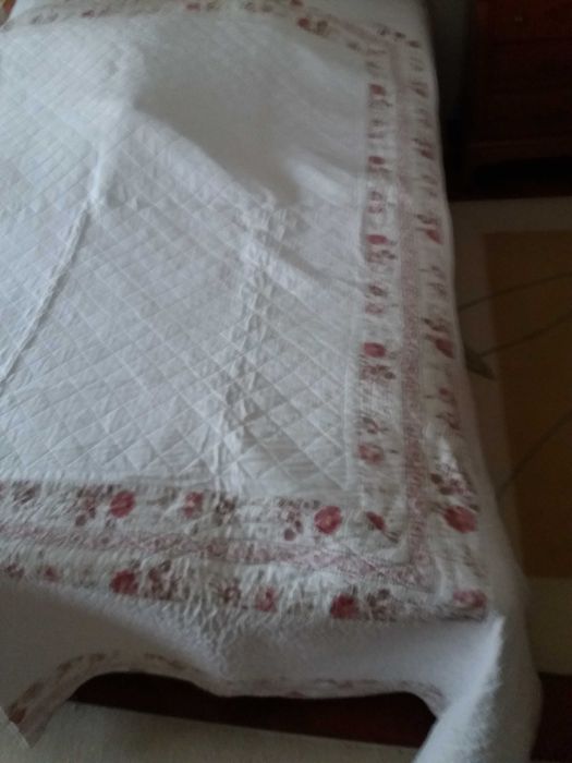 OFERTA Colcha para cama de casal estampada