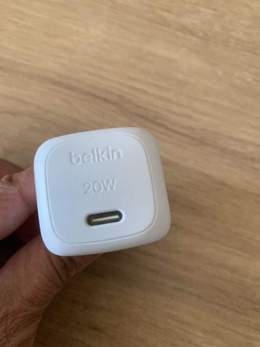 Belkin Adaptador / Carregador de parede 20 W