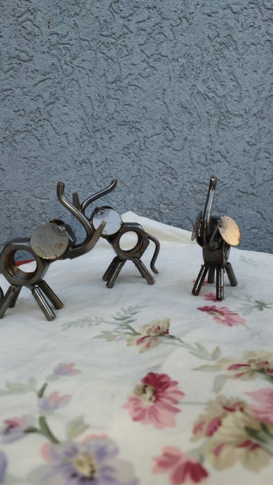 Metalowa figurka słonia. Metaloplastyka