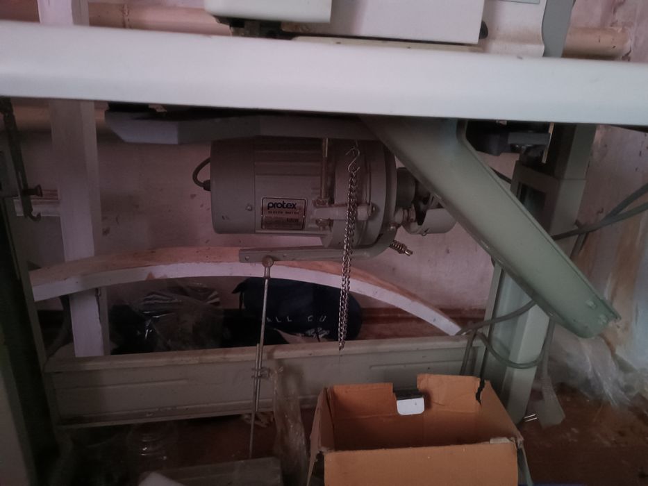 Терміново продам б/у аверлок