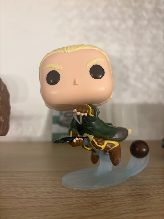 Troco Harry potter/ malfoy por um Ron