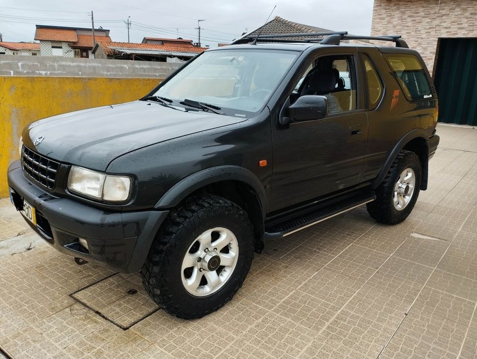 Opel Frontera   B