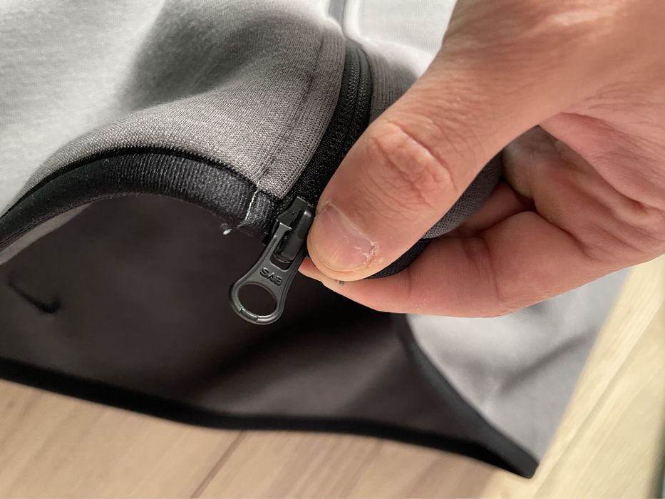 Nike Tech Fleece Размер С в новом состоянии