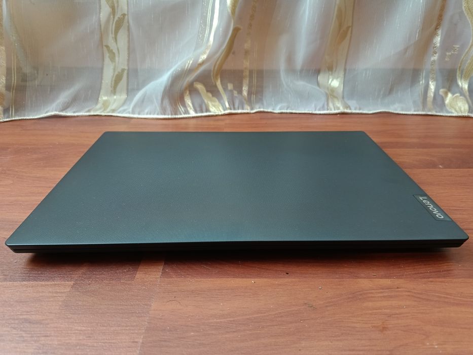 Сучасний Lenovo IdeaPad 3S 2024 в ідеальному стані