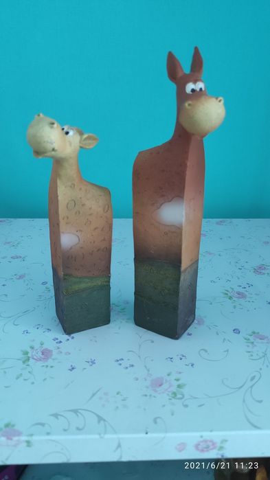Diversas peças de decoração de diversos preços