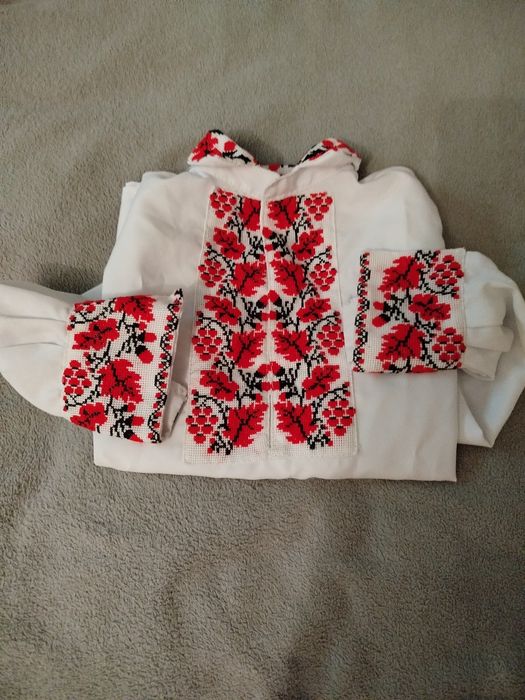 Вишиванка для хлопчика 7 -8 років та шаровари