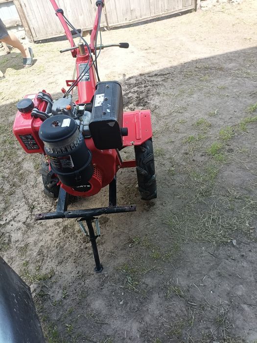 Продам мотоблок 26000