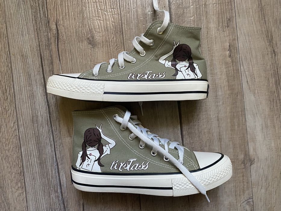 Кеди жіночі в стилі Converse