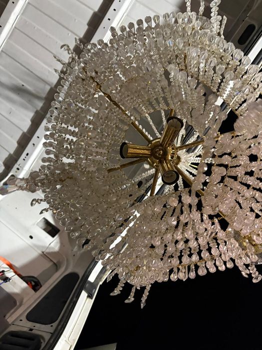 Żyrandol kryształowy w stylu empire