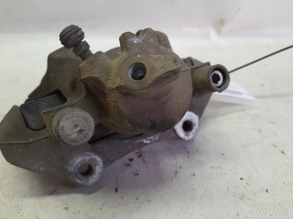 Pinça travão / maxila de travão frente esquerda RENAULT Clio IV (BH_)