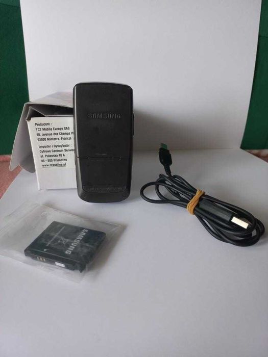 Telefon Samsung SGH-900i z baterią do wymiany