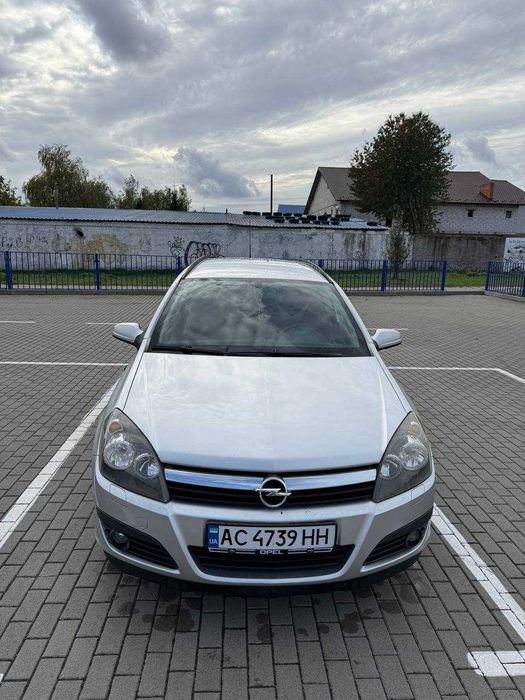 Продаж легкового авто Opel astra h