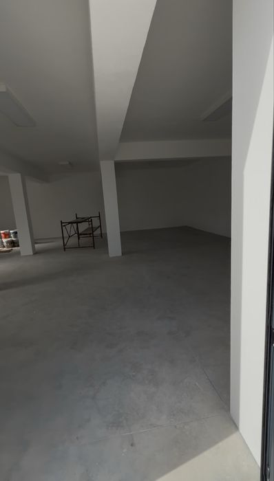 Arrenda-se NOVO armazem 200 com painel sandwich