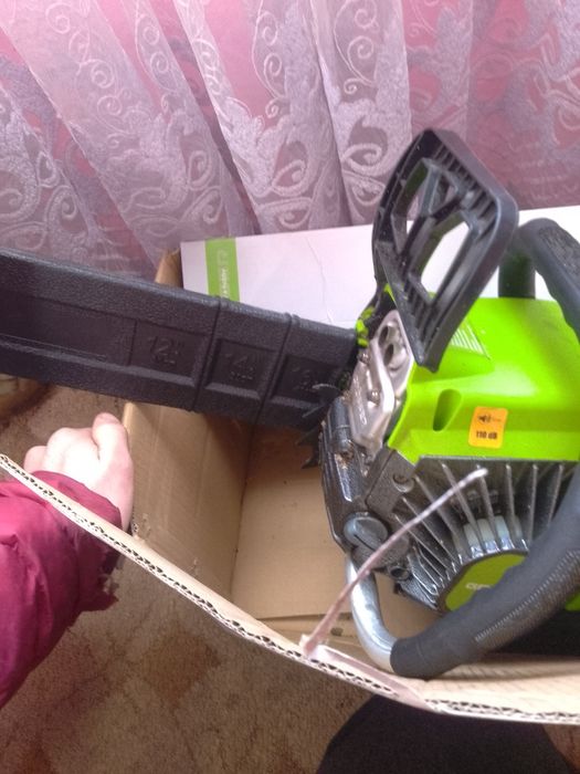 Продам бензопилу