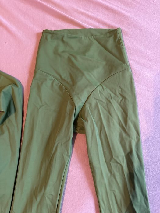 Лосины и топ chanel alo ttswtrs