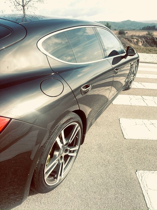 Porsche Panamera 4s Híbrido Plug-in
