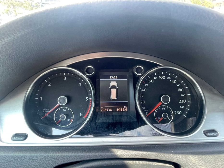 Volkswagen Passat 1.6 TDI Blue Motion FULL EXTRAS