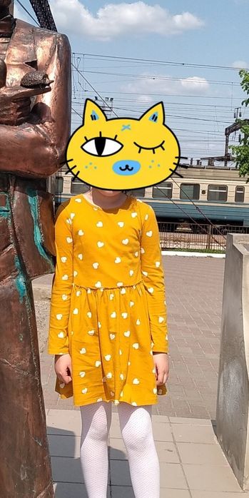 Плаття на дівчинку