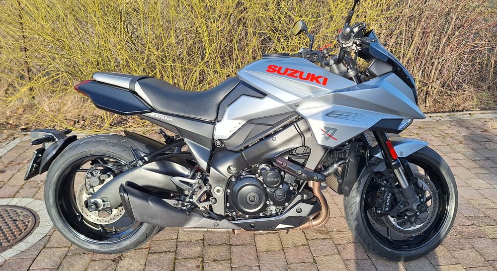 Suzuki GSXS 1000 Katana
