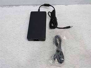 Dell docking station Thunderbolt-tb16 Nova